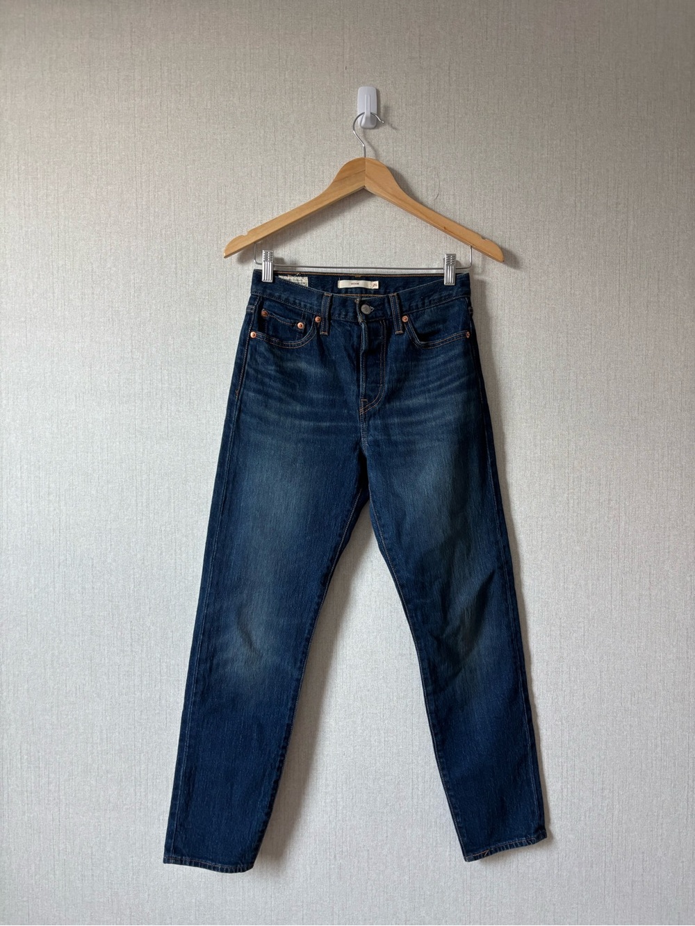 Levi's Women's Dark Blue Straight-Leg Jeans